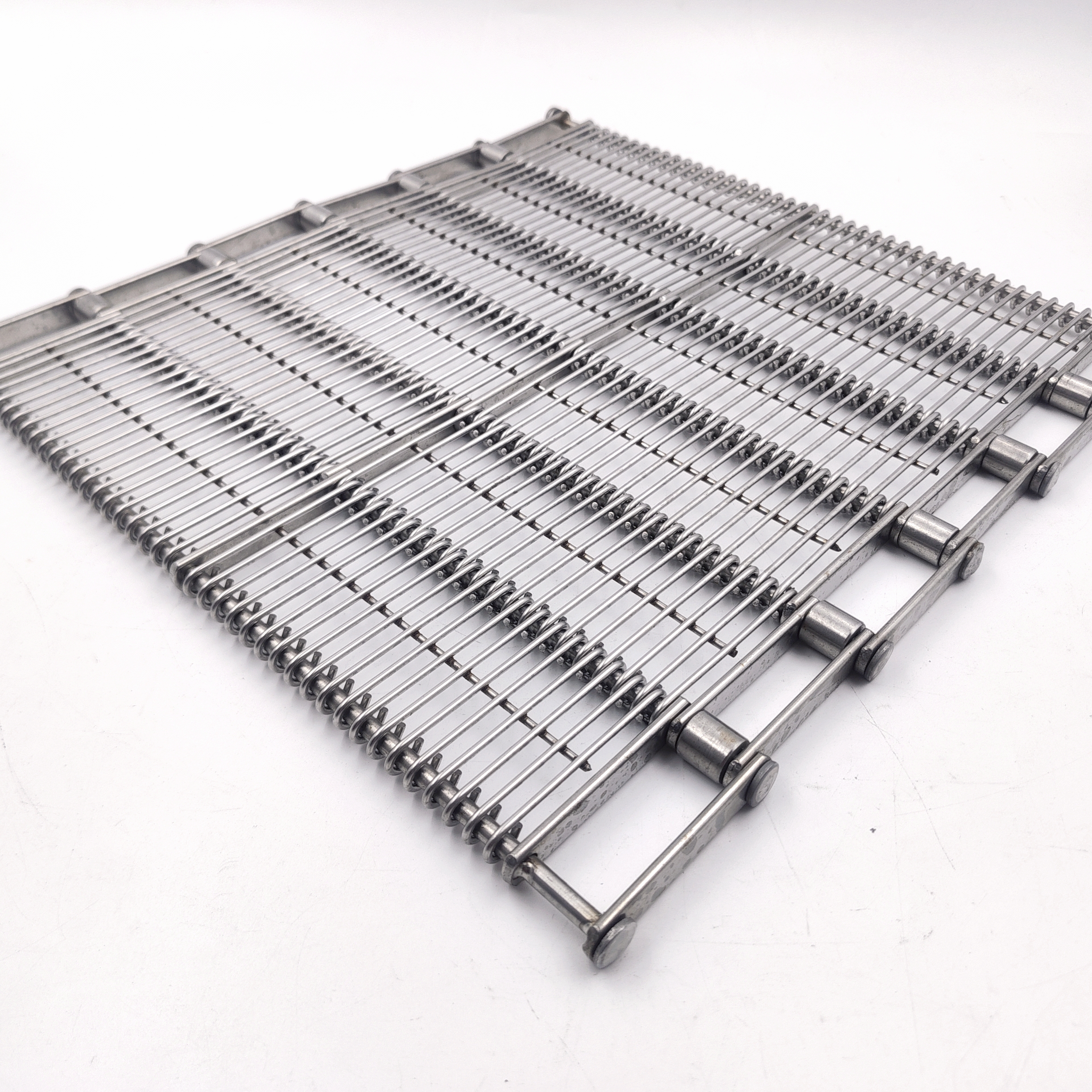Eye link belt stainless steel structure close-up for hygienic food processing conveyors