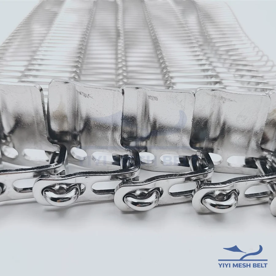 Clinched edge on a spiral freezer belt chain